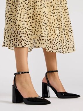 NEW STEVE MADDEN MATTEA BLACK PATENT HEEL SIZE 9